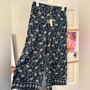 NWT Max Studio Floral Dress Pants Small